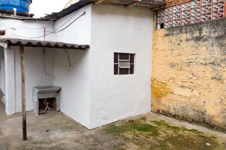 Quintal de casa à venda com 1 quarto, 125m² em Santo Antônio, Osasco