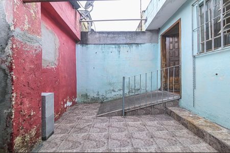 Área de serviço de casa para alugar com 2 quartos, 98m² em Jardim Sao Jose, São Paulo