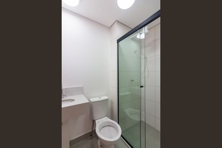 Banheiro de apartamento para alugar com 1 quarto, 25m² em Centro, Osasco