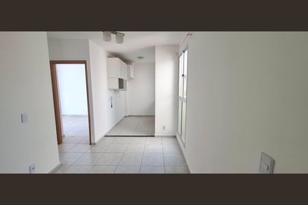 Apartamento para alugar com 70m², 2 quartos e 1 vaga Apartamento para alugar com 70m², 2 quartos e 1 vagaSala