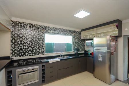 Cozinha de casa para alugar com 2 quartos, 256m² em Vila Itaberaba, São Paulo