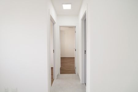 Apartamento para alugar com 37m², 2 quartos e sem vaga Apartamento para alugar com 37m², 2 quartos e sem vagaCorredor