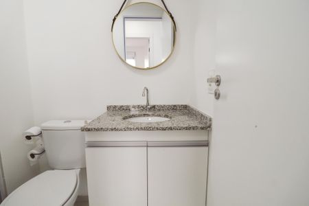 Apartamento para alugar com 37m², 2 quartos e sem vaga Apartamento para alugar com 37m², 2 quartos e sem vagaBanheiro
