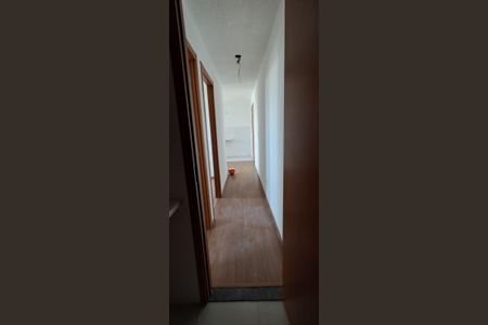 Corredor de apartamento à venda com 2 quartos, 47m² em Vila 31 de Março, Campinas