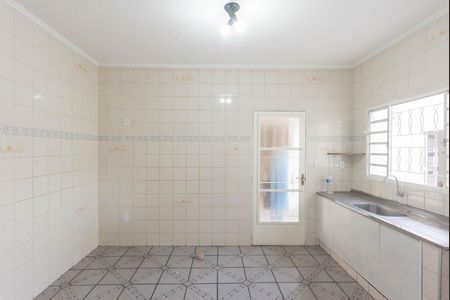 Casa para alugar com 255m², 3 quartos e 3 vagas Casa para alugar com 255m², 3 quartos e 3 vagasCozinha