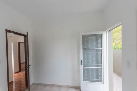 Casa para alugar com 255m², 3 quartos e 3 vagas Casa para alugar com 255m², 3 quartos e 3 vagasQuarto 2
