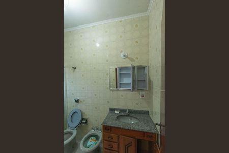 Casa para alugar com 255m², 3 quartos e 3 vagas Casa para alugar com 255m², 3 quartos e 3 vagasBanheiro da Suíte