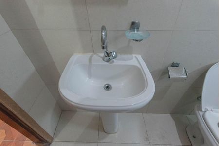 Casa para alugar com 255m², 3 quartos e 3 vagas Casa para alugar com 255m², 3 quartos e 3 vagasBanheiro
