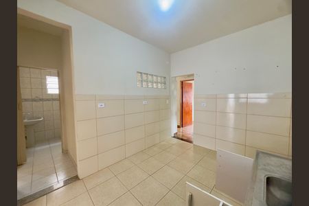 Cozinha casa 1 de casa para alugar com 5 quartos, 155m² em Jardim Palmira, Guarulhos