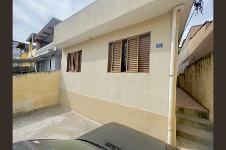 Garagem de casa para alugar com 5 quartos, 155m² em Jardim Palmira, Guarulhos