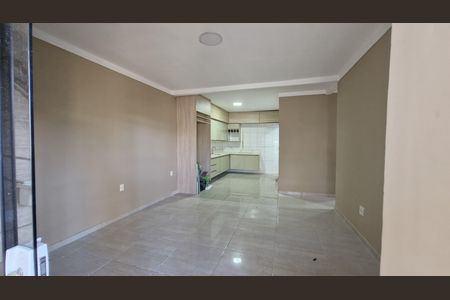 Sala de casa para alugar com 2 quartos, 70m² em Cabral, Nilópolis