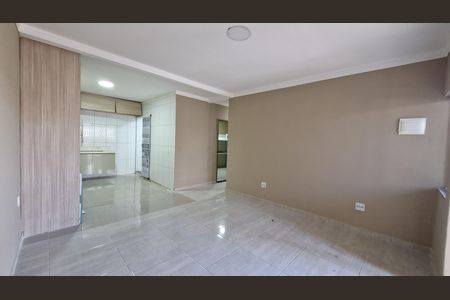 Casa para alugar com 2 quartos, 70m² em Cabral, Nilópolis