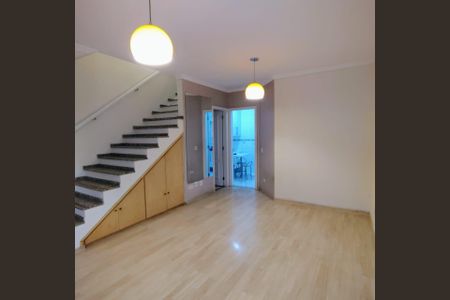 Casa de condomínio para alugar com 90m², 2 quartos e 2 vagas Casa de condomínio para alugar com 90m², 2 quartos e 2 vagasSala