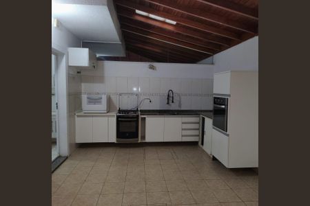 Casa de condomínio para alugar com 90m², 2 quartos e 2 vagas Casa de condomínio para alugar com 90m², 2 quartos e 2 vagasCozinha