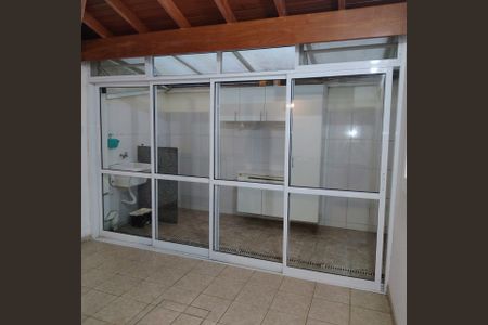 Casa de condomínio para alugar com 90m², 2 quartos e 2 vagas Casa de condomínio para alugar com 90m², 2 quartos e 2 vagasÁrea externa