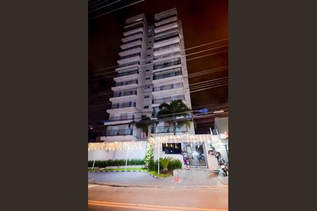 Apartamento para alugar com 82m², 3 quartos e 1 vagaFachada do Condomínio