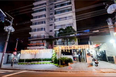 Fachada do Condomínio de apartamento para alugar com 3 quartos, 82m² em Jardim Flor da Montanha, Guarulhos