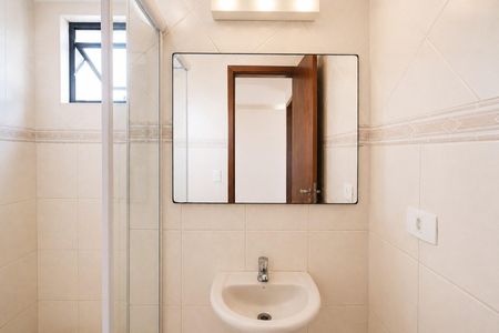 Banheiro de apartamento para alugar com 1 quarto, 46m² em Bela Vista, São Paulo