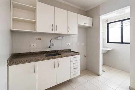 Cozinha de apartamento para alugar com 1 quarto, 46m² em Bela Vista, São Paulo