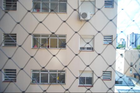 Vista do Quarto 3 de apartamento para alugar com 3 quartos, 107m² em Centro, Novo Hamburgo