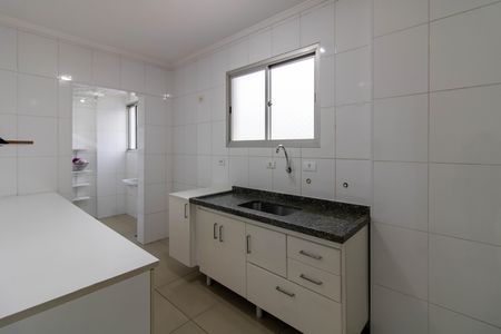 Cozinha de apartamento para alugar com 2 quartos, 70m² em Jardim Guarulhos, Guarulhos