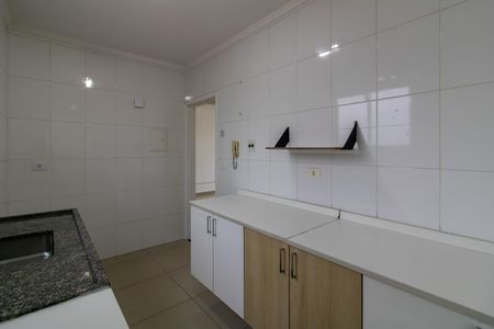 Cozinha de apartamento para alugar com 2 quartos, 70m² em Jardim Guarulhos, Guarulhos