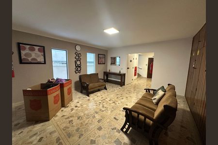 Hall de entrada de apartamento para alugar com 1 quarto, 50m² em Boa Vista, São Vicente