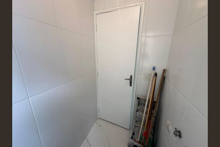 Área de Serviço de apartamento para alugar com 1 quarto, 50m² em Boa Vista, São Vicente