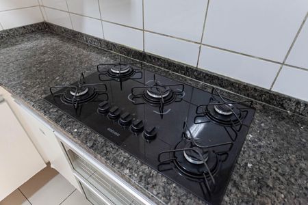 Cozinha de apartamento para alugar com 2 quartos, 65m² em Ouro Preto, Belo Horizonte
