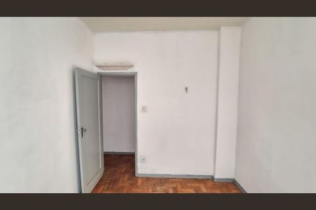 Apartamento para alugar com 71m², 3 quartos e sem vaga Apartamento para alugar com 71m², 3 quartos e sem vagaQuarto