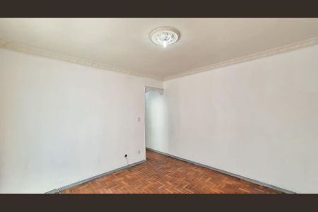 Apartamento para alugar com 71m², 3 quartos e sem vaga Apartamento para alugar com 71m², 3 quartos e sem vagaSala