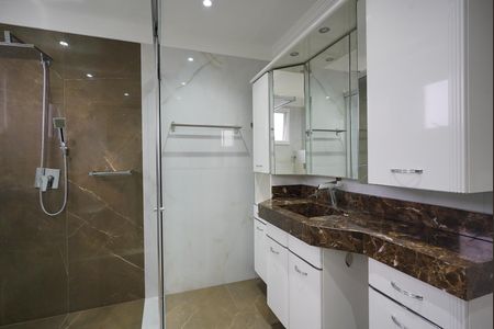 Banheiro da Suíte 1 de apartamento para alugar com 3 quartos, 149m² em Pagani, Palhoça