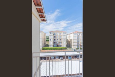 Sacada da Sala de apartamento à venda com 3 quartos, 52m² em Vila Marieta, Campinas