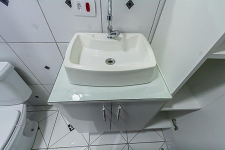 Banheiro da Suíte de casa para alugar com 4 quartos, 180m² em Bairro dos Casa, São Bernardo do Campo