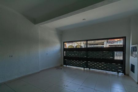 Garagem de casa para alugar com 4 quartos, 180m² em Bairro dos Casa, São Bernardo do Campo