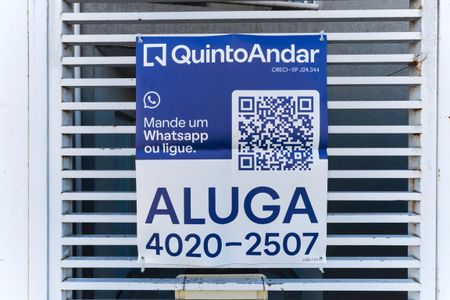 Plaquinha de apartamento para alugar com 1 quarto, 38m² em Vila Carbone, São Paulo