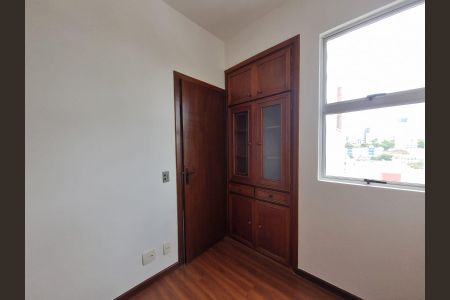 Apartamento para alugar com 3 quartos, 71m² em Santa Efigênia, Belo Horizonte