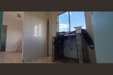 Área de serviço de casa à venda com 3 quartos, 80m² em Vila Elze, São Paulo
