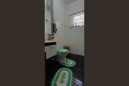Banheiro de casa à venda com 3 quartos, 80m² em Vila Elze, São Paulo