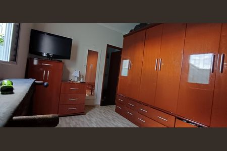 Quarto de casa à venda com 3 quartos, 80m² em Vila Elze, São Paulo