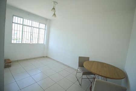 Apartamento para alugar com 42m², 1 quarto e sem vaga