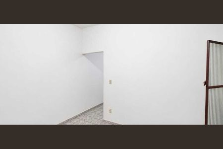 Kitnet/Studio para alugar com 1 quarto, 30m² em Inhoaíba, Rio de Janeiro
