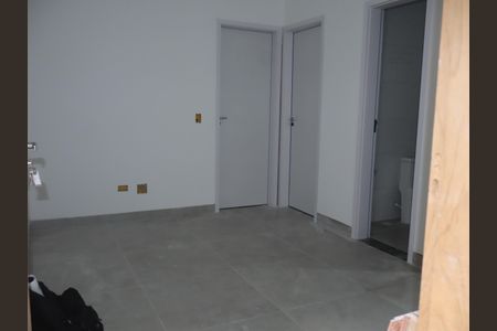 Apartamento à venda com 2 quartos, 36m² em Vila Elze, São Paulo
