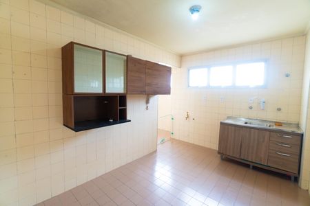 Cozinha de casa para alugar com 2 quartos, 76m² em Campo Belo, São Paulo