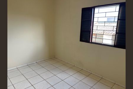 Casa para alugar com 110m², 3 quartos e 3 vagas Casa para alugar com 110m², 3 quartos e 3 vagasQuarto