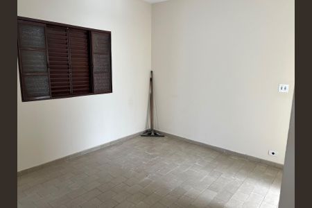 Casa para alugar com 110m², 3 quartos e 3 vagas Casa para alugar com 110m², 3 quartos e 3 vagasSala