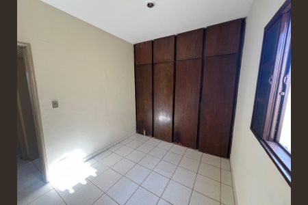 Casa para alugar com 110m², 3 quartos e 3 vagas Casa para alugar com 110m², 3 quartos e 3 vagasQuarto