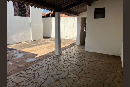 Casa para alugar com 110m², 3 quartos e 3 vagas Casa para alugar com 110m², 3 quartos e 3 vagasQuintal