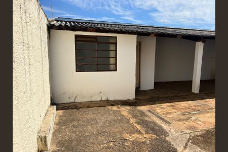 Casa para alugar com 110m², 3 quartos e 3 vagas Casa para alugar com 110m², 3 quartos e 3 vagasQuintal