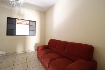 Casa para alugar com 3 quartos, 150m² em Santa Mônica, Uberlândia